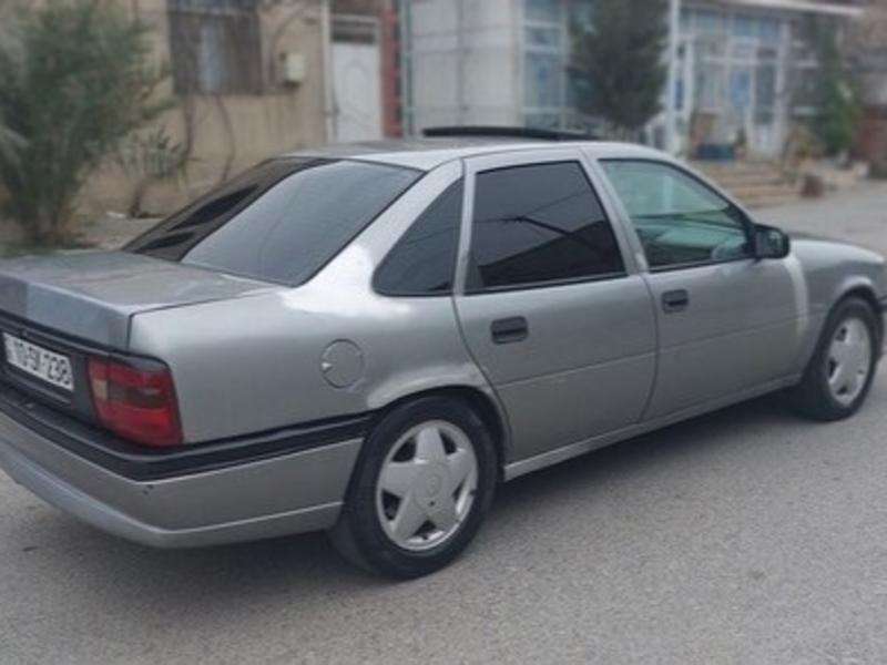 Opel Vectra, 1995 il, 2.0 L, 315 000 km