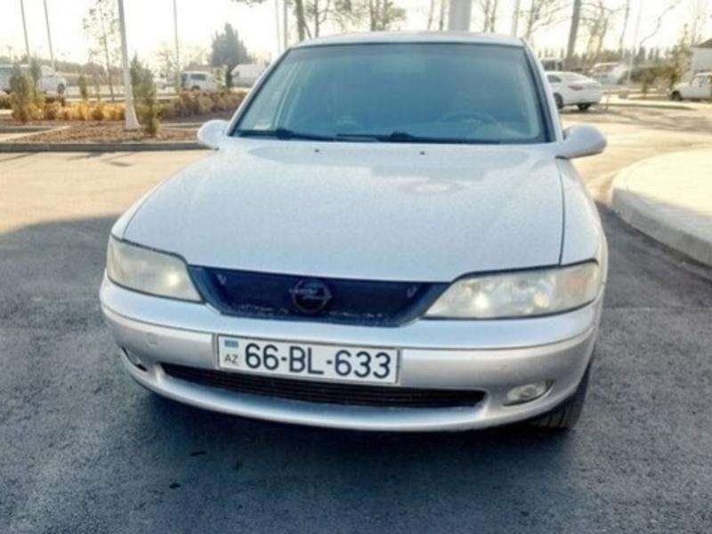 Opel Vectra, 1999 il, 1.8 L, 372 500 km