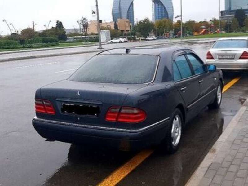 Mercedes E 280, 1997 il, 2.8 L, 330 000 km