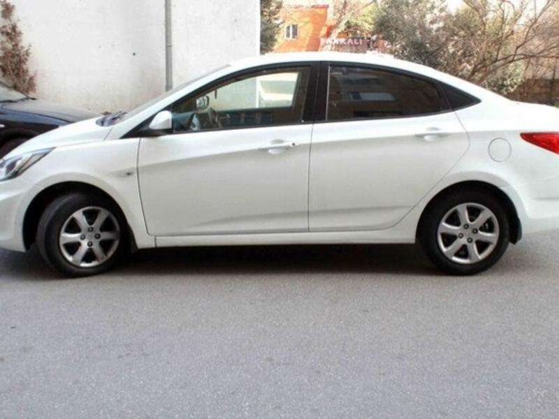 Hyundai Accent, 2011 il, 1.6 L, 225 475 km