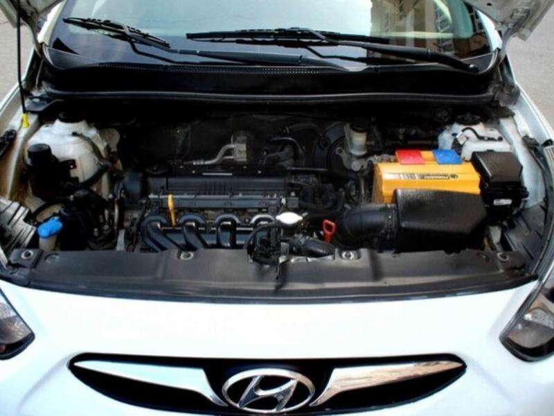 Hyundai Accent, 2011 il, 1.6 L, 225 475 km