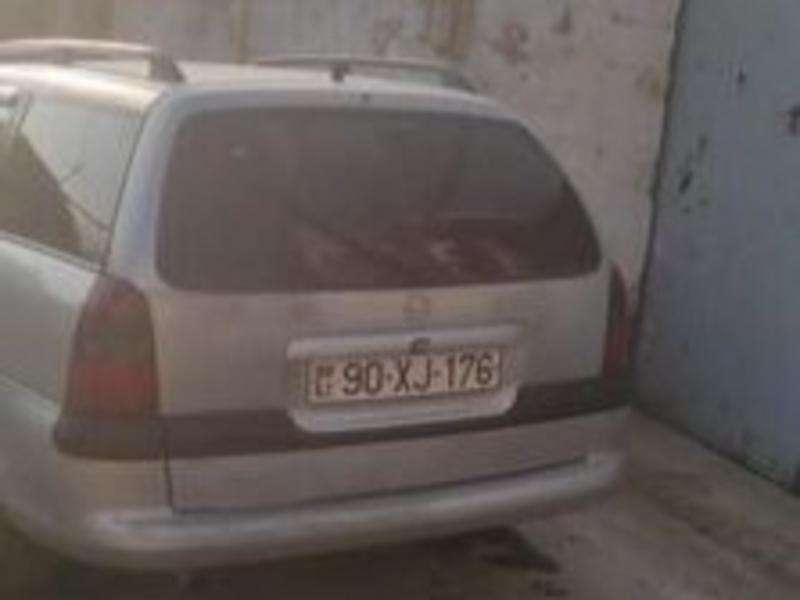 Opel Vectra, 1997 il, 2.0 L, 402 000 km
