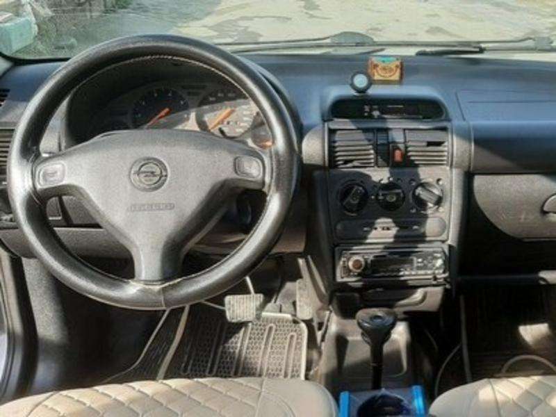 Opel Vita, 1998 il, 1.4 L, 228 000 km