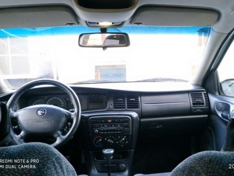 Opel Vectra, 1999 il, 1.8 L, 318 000 km