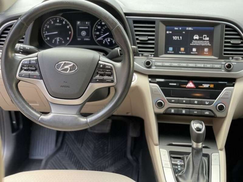 Hyundai Elantra, 2018 il, 2.0 L, 27 000 km