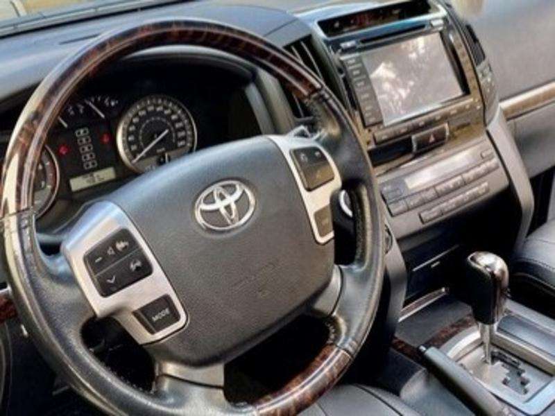 Toyota Land Cruiser, 2014 il, 4.0 L, 80 000 km