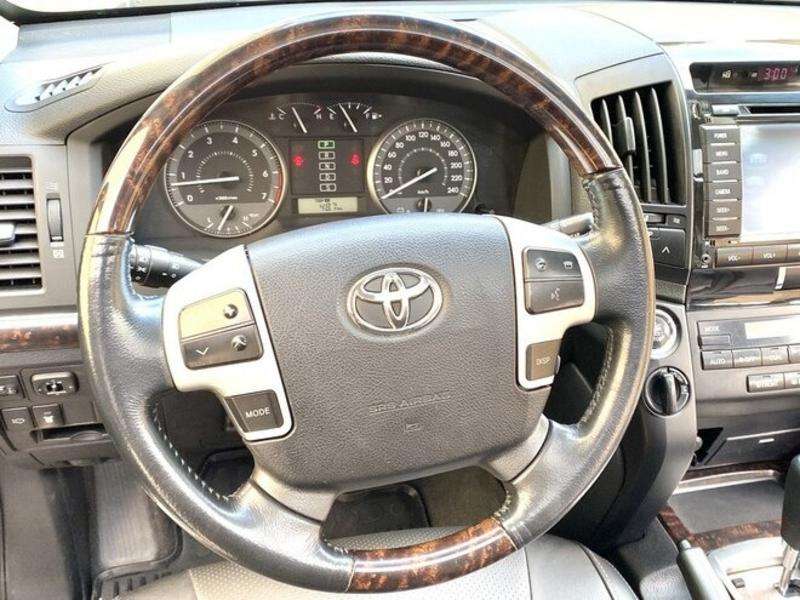 Toyota Land Cruiser, 2014 il, 4.0 L, 80 000 km