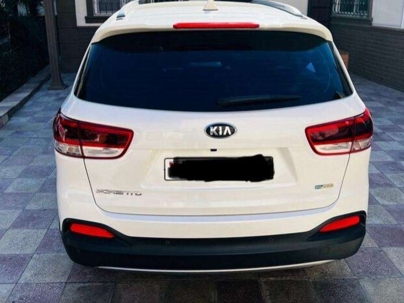 Kia Sorento, 2015 il, 2.0 L, 123 000 km