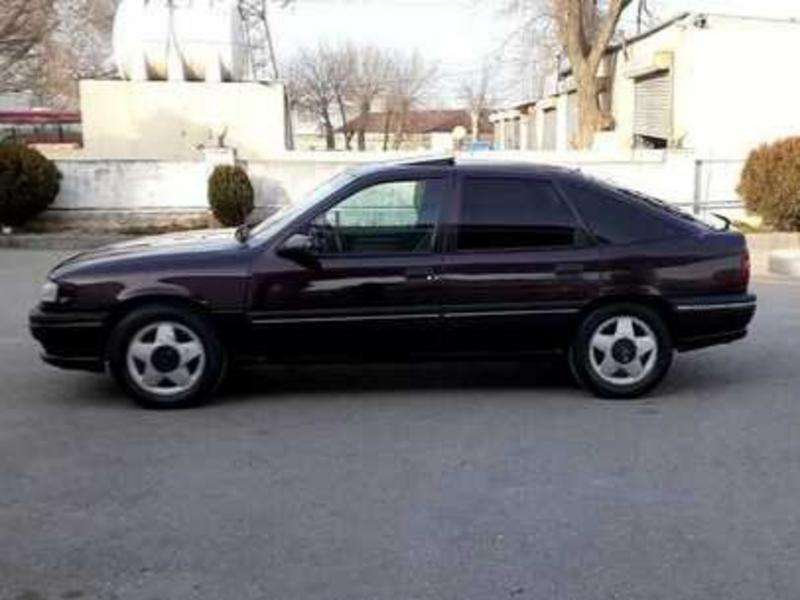 Opel Vectra, 1995 il, 2.0 L, 235 455 km