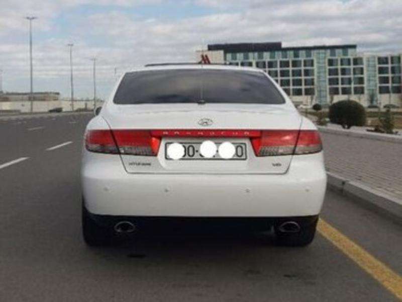 Hyundai Grandeur, 2009 il, 2.7 L, 206 000 km