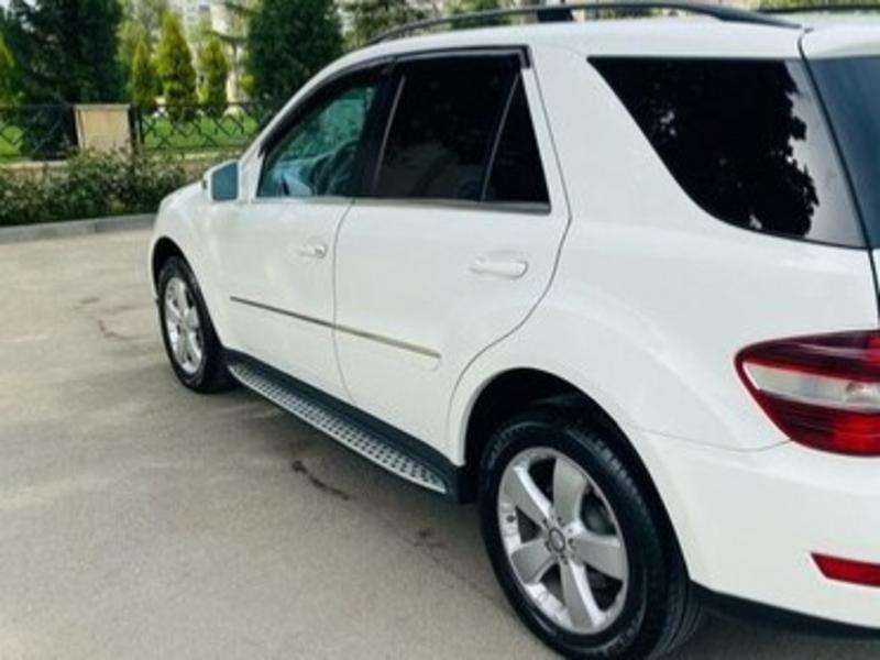 Mercedes ML 350, 2011 il, 3.5 L, 150 000 km