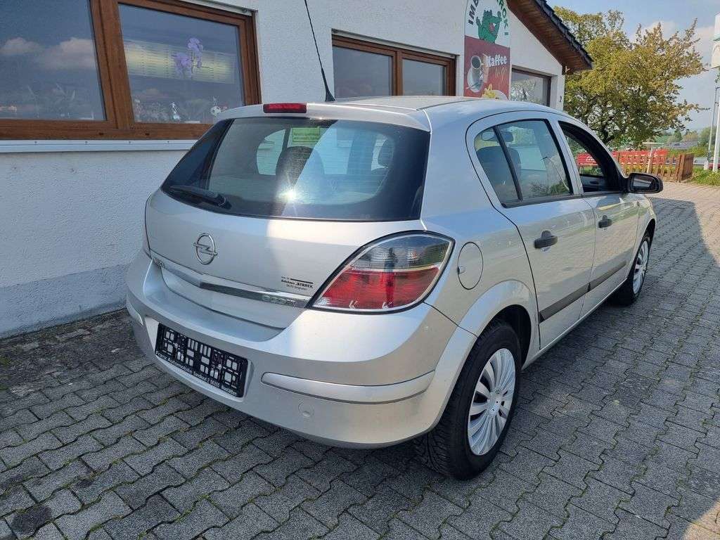 Opel Astra, 2008 il, 1.4 L, 174 600 km