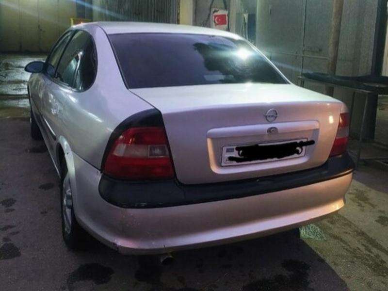 Opel Vectra, 1997 il, 1.8 L, 374 000 km