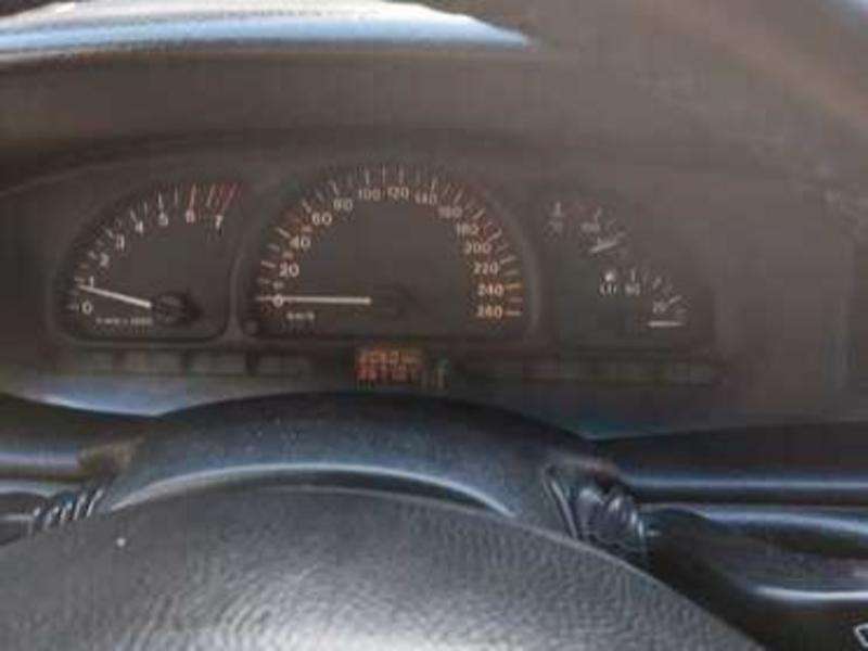 Opel Vectra, 1996 il, 2.0 L, 367 000 km
