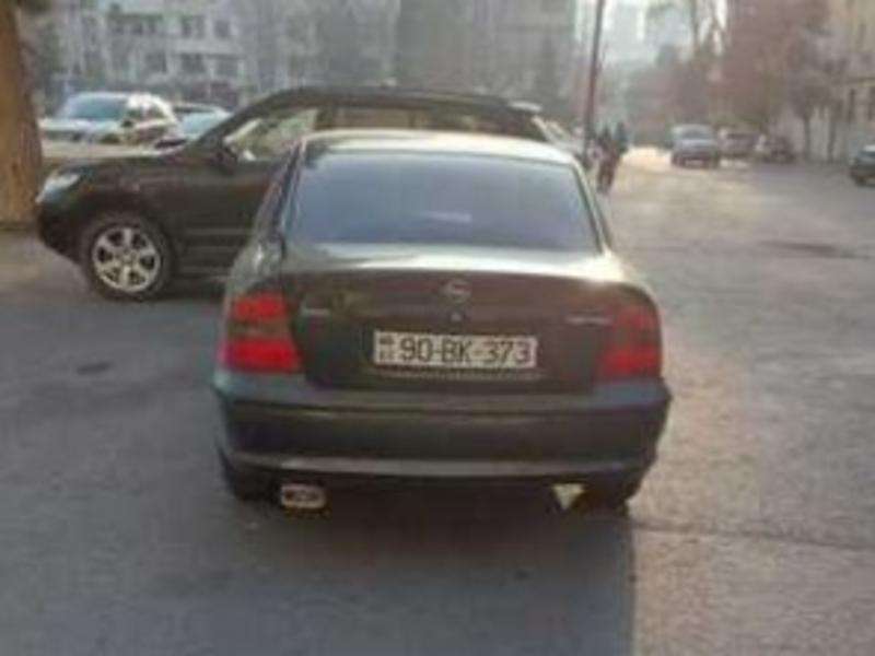 Opel Vectra, 1996 il, 2.0 L, 367 000 km