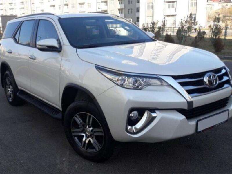 Toyota Fortuner, 2018 il, 2.7 L, 84 000 km