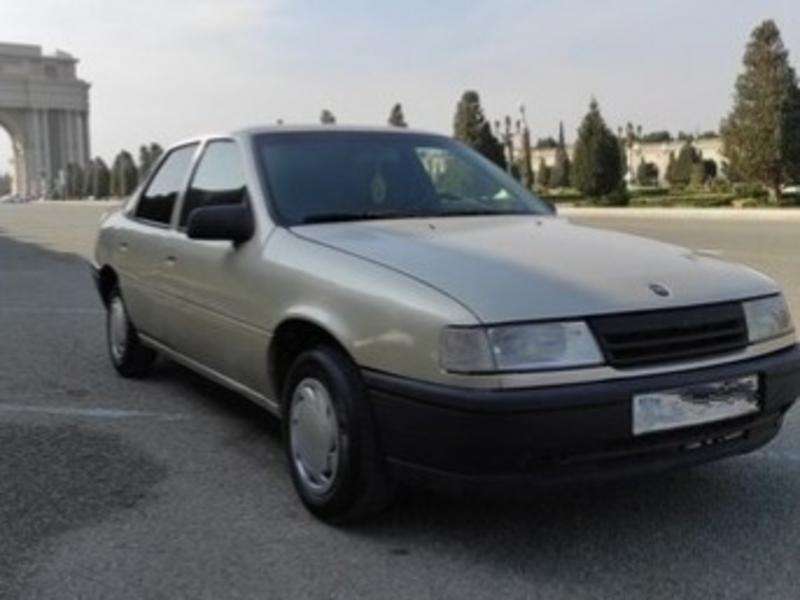 Opel Vectra, 1990 il, 1.6 L, 440 000 km