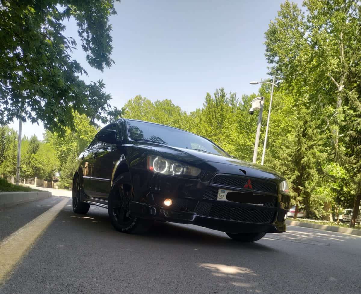 Mitsubishi Lancer, 2008 il, 2.0 L, 220 500 km