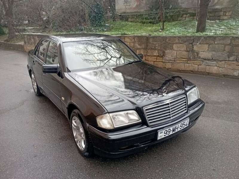 Mercedes C 180, 1999 il, 1.8 L, 289 000 km