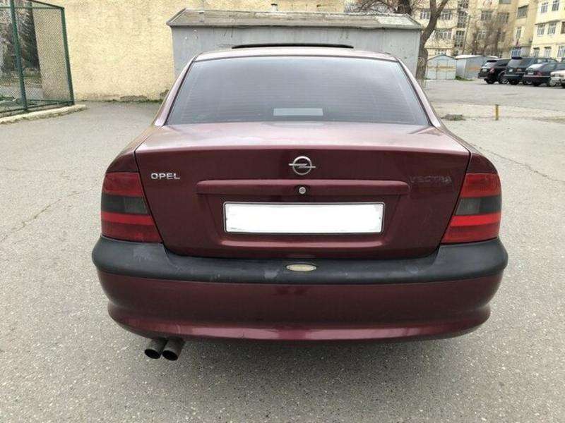 Opel Vectra, 1997 il, 2.5 L, 179 000 km