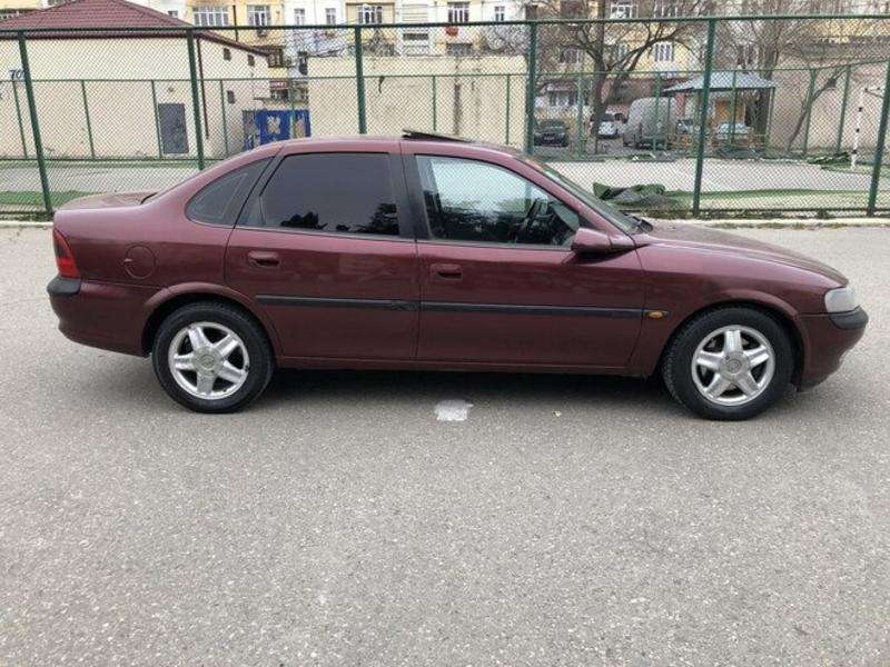 Opel Vectra, 1997 il, 2.5 L, 179 000 km
