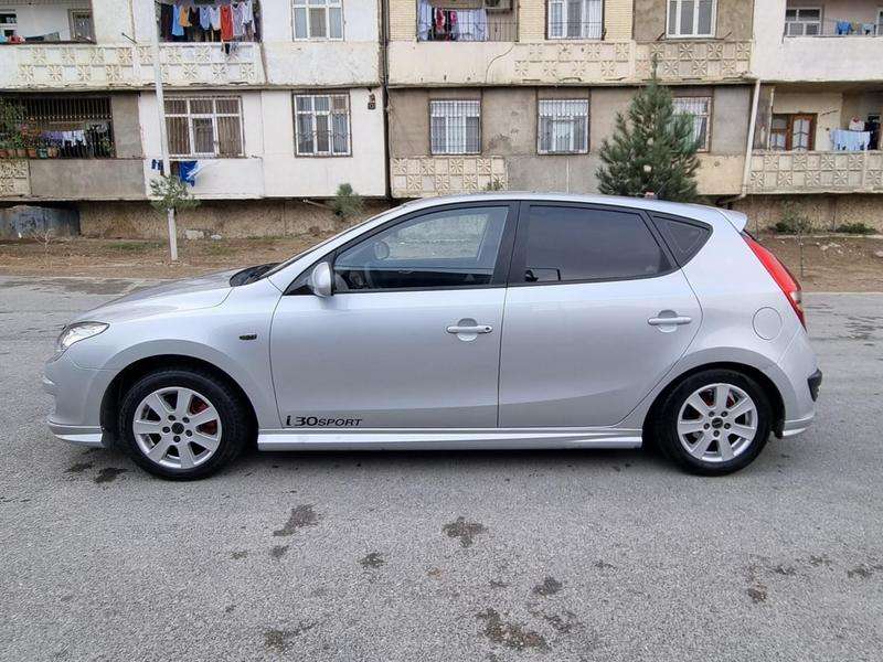 Hyundai i30, 2007 il, 1.6 L, 185 000 km