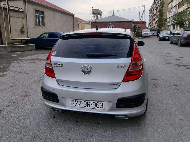 Hyundai i30, 2007 il, 1.6 L, 185 000 km