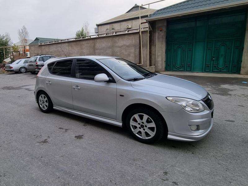 Hyundai i30, 2007 il, 1.6 L, 185 000 km