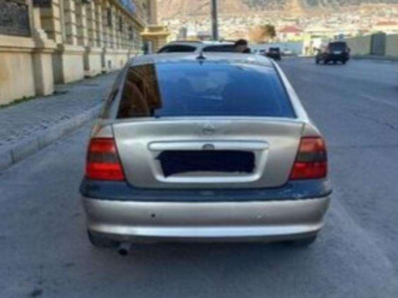 Opel Vectra, 1996 il, 1.8 L, 450 000 km
