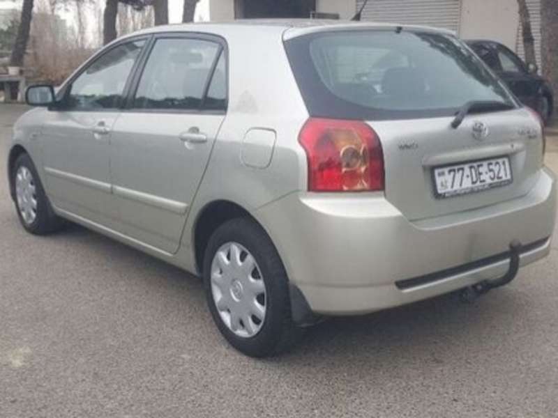 Toyota Corolla, 2006 il, 1.4 L, 186 000 km