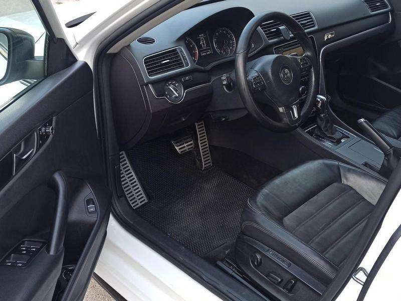 Volkswagen Passat, 2012 il, 2.5 L, 225 000 km