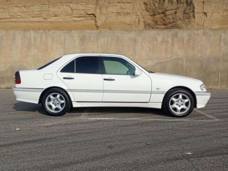 Mercedes C 240, 1998 il, 2.4 L, 330 000 km
