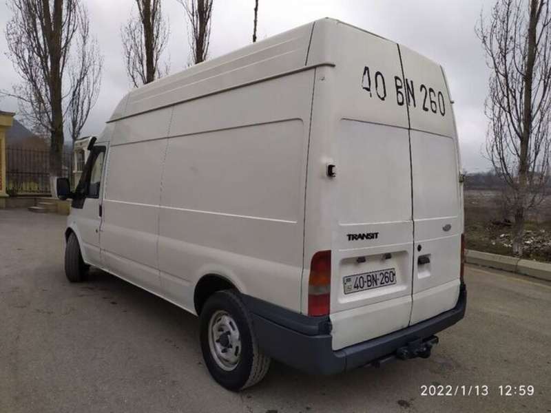 Ford Transit, 2001 il, 2.4 L, 400 000 km