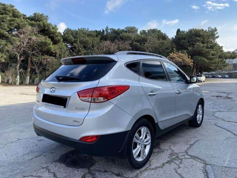 Hyundai ix35, 2013 il, 2.0 L, 65 000 km