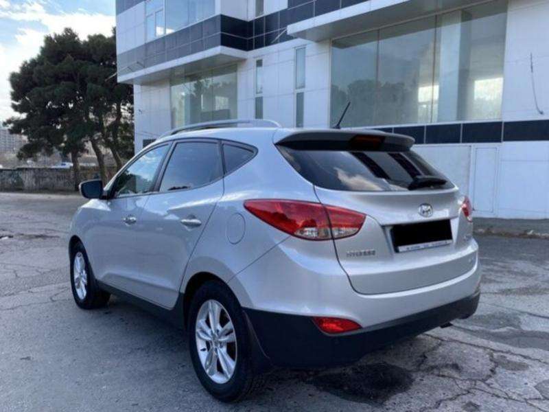 Hyundai ix35, 2013 il, 2.0 L, 65 000 km