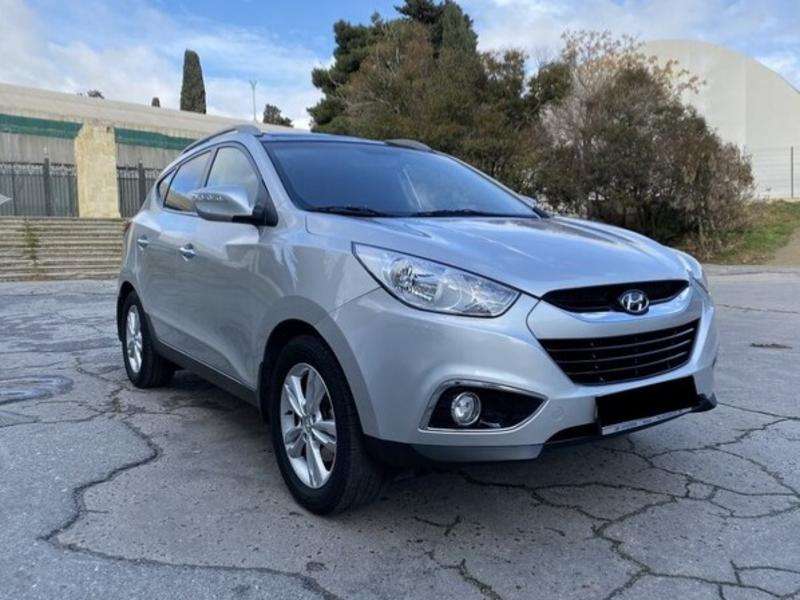 Hyundai ix35, 2013 il, 2.0 L, 65 000 km