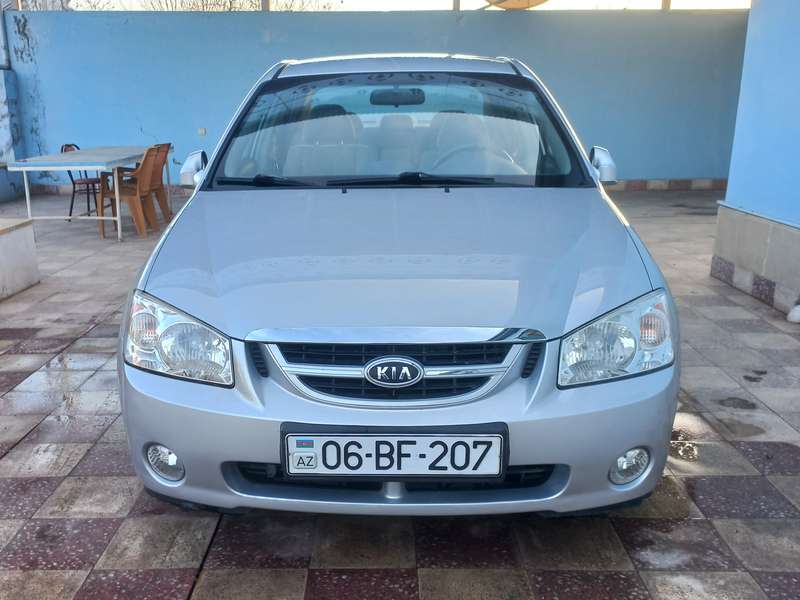Kia Cerato, 2006 il, 1.6 L, 176 000 km