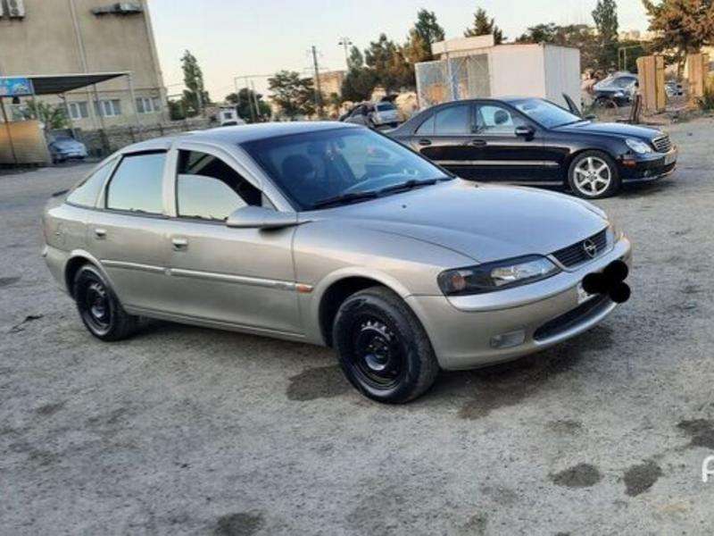 Opel Vectra, 1996 il, 2.0 L, 670 000 km