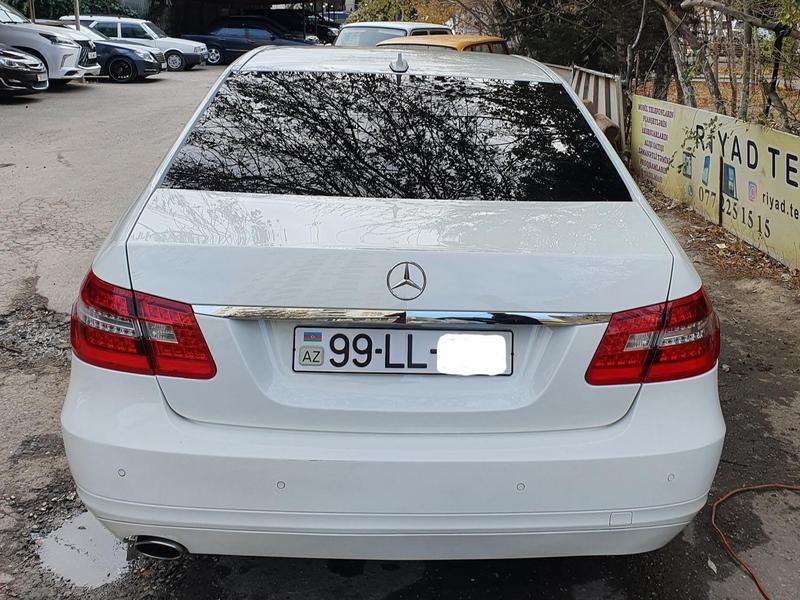 Mercedes E 250, 2009 il, 2.5 L, 238 295 km