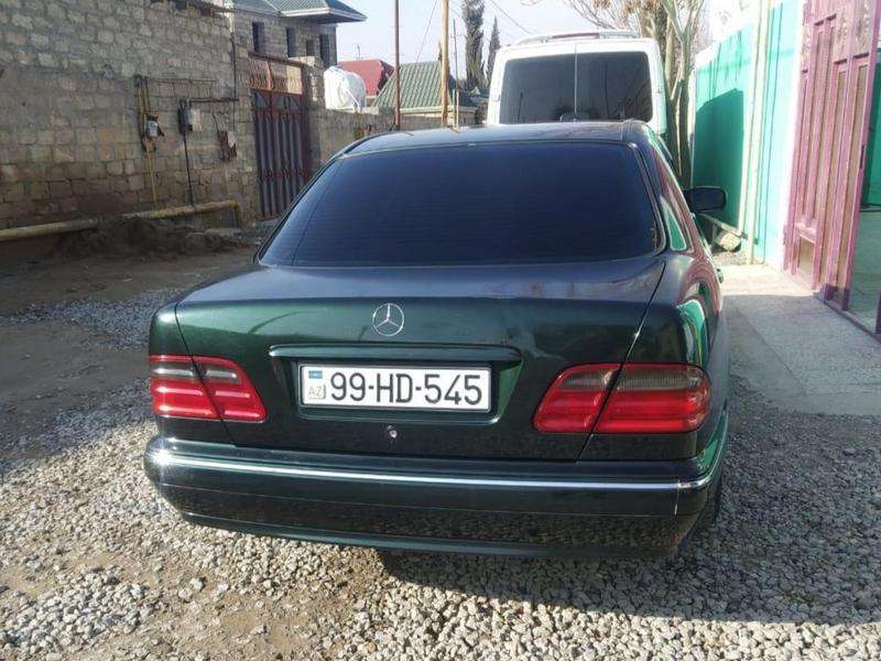 Mercedes E 200, 2000 il, 2.0 L, 251 618 km
