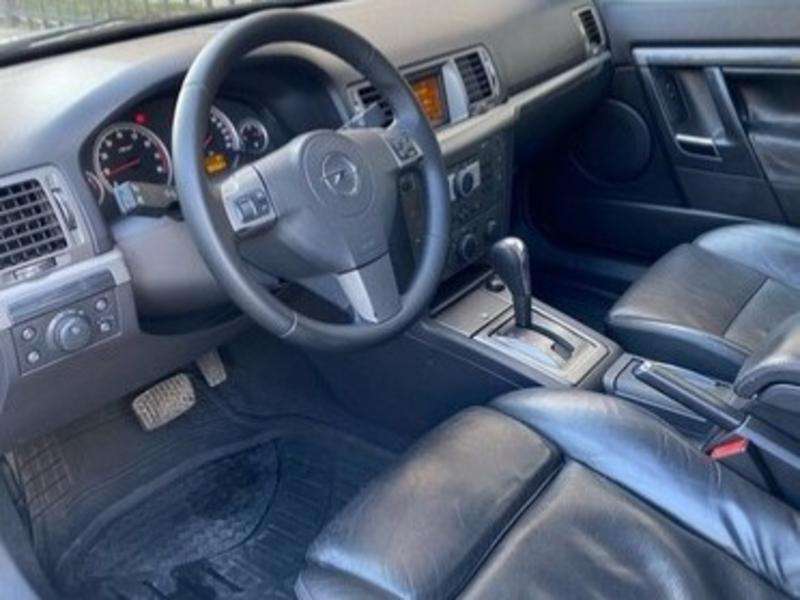 Opel Vectra, 2006 il, 2.2 L, 105 600 km