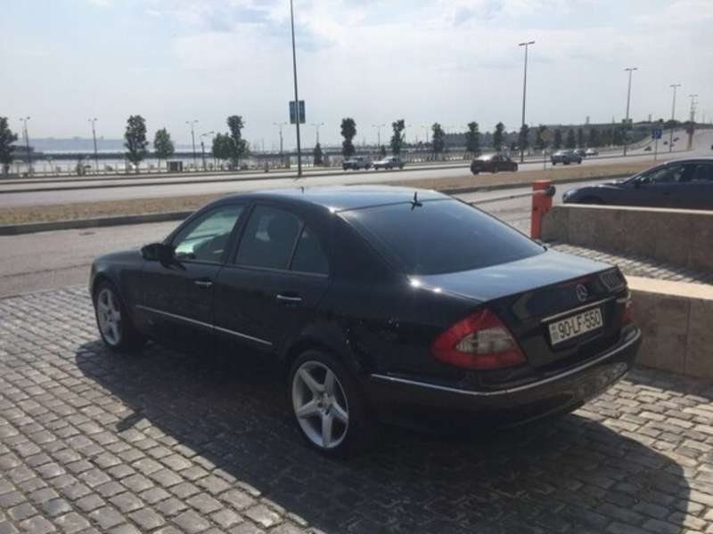 Mercedes E 200, 2004 il, 1.8 L, 301 000 km