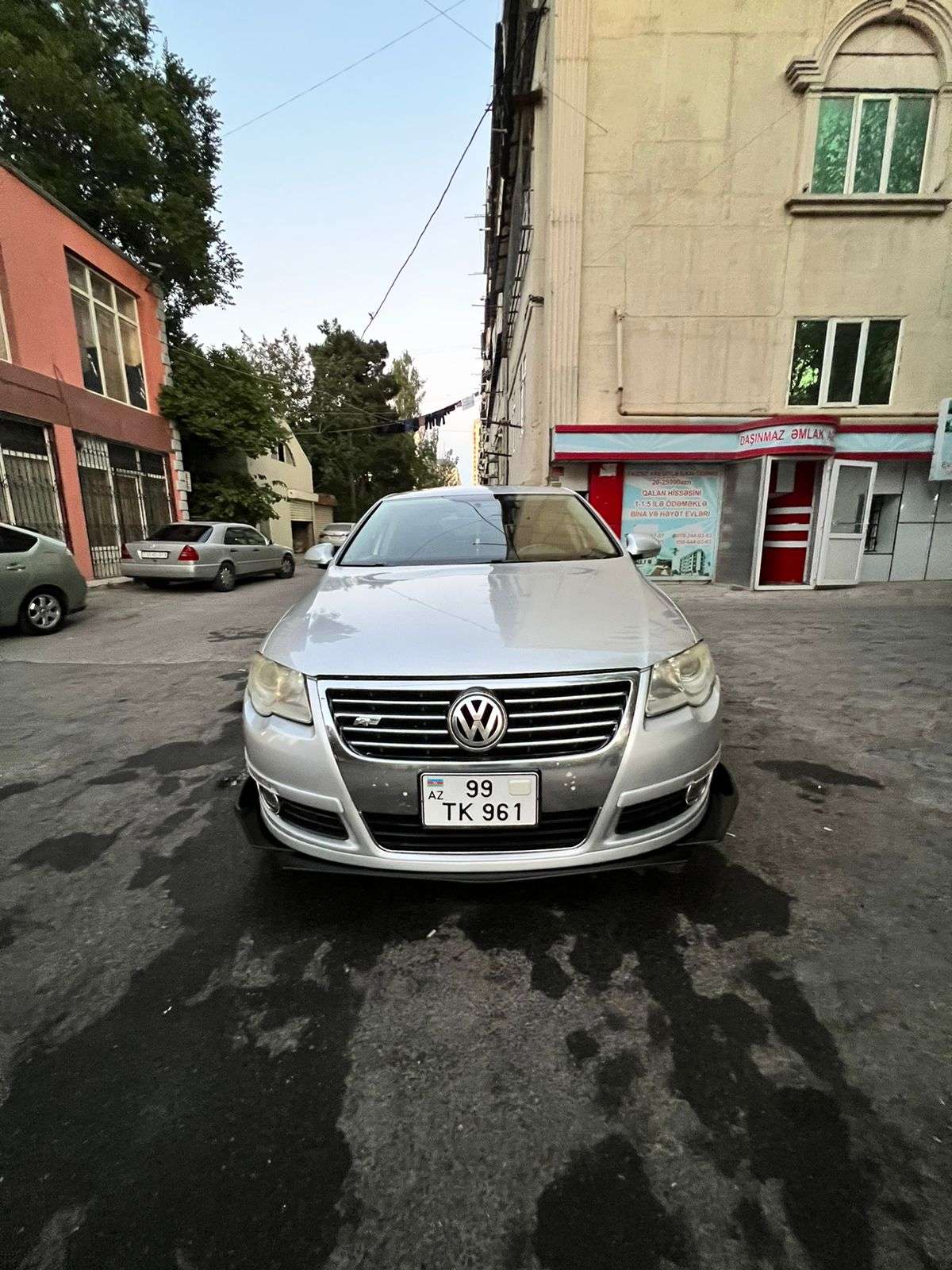 Volkswagen Passat, 2010 il, 2.0 L, 196 000 km