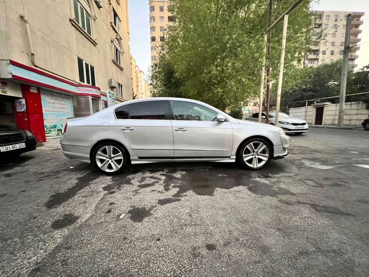 Volkswagen Passat, 2010 il, 2.0 L, 196 000 km
