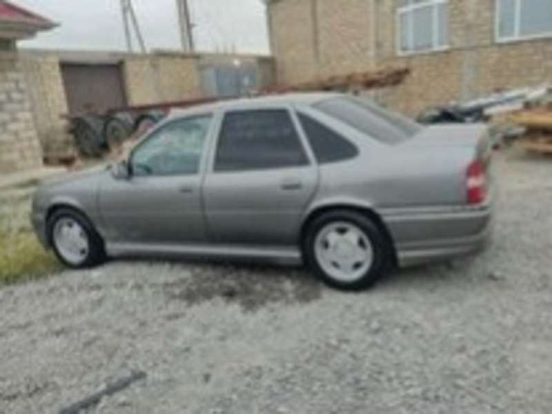 Opel Vectra, 1990 il, 2.0 L, 452 258 km