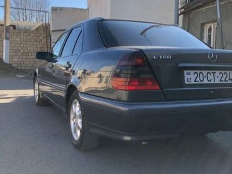Mercedes C 180, 1998 il, 1.8 L, 296 000 km