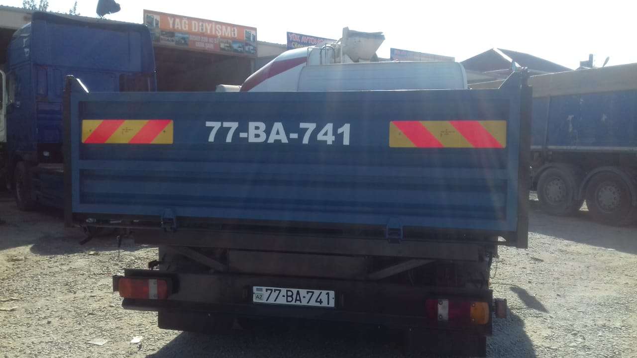 Mercedes 913, 2011 il, 4.3 L, 530 000 km