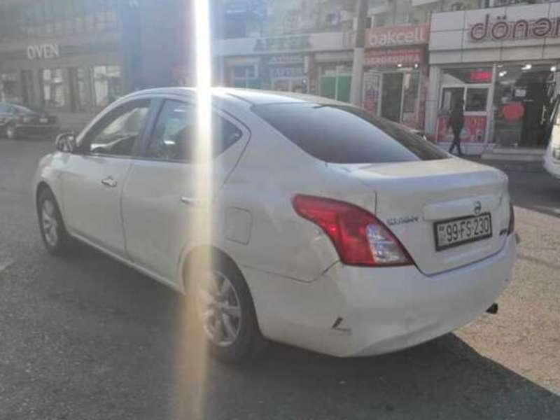 Nissan Sunny, 2013 il, 1.5 L, 298 000 km