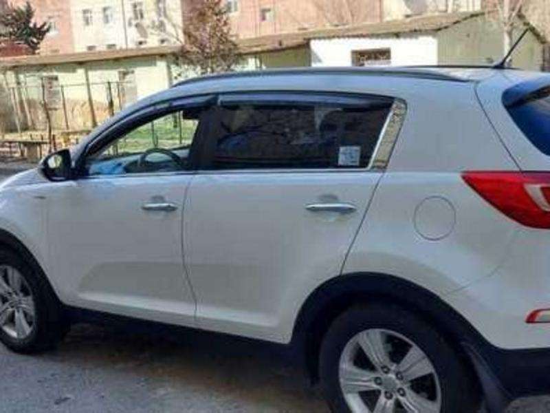 Kia Sportage, 2011 il, 2.0 L, 190 000 km