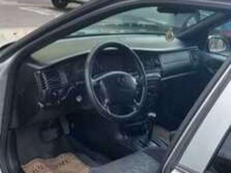 Opel Vectra, 1998 il, 1.6 L, 256 800 km